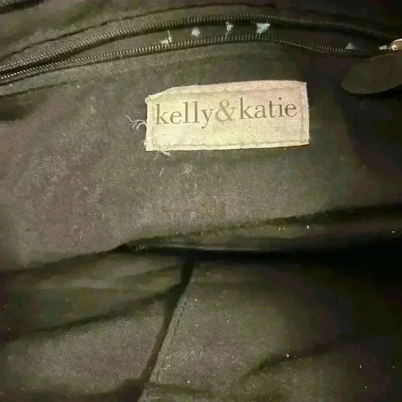 Kelly & Katie Woven Black Shoulder Bag Tote with Round Beaded Handles - Picture 12 of 17